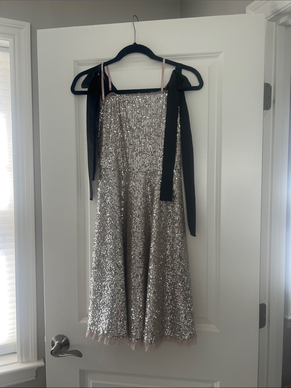 NWT 🤍Gal Meets Glam Dress